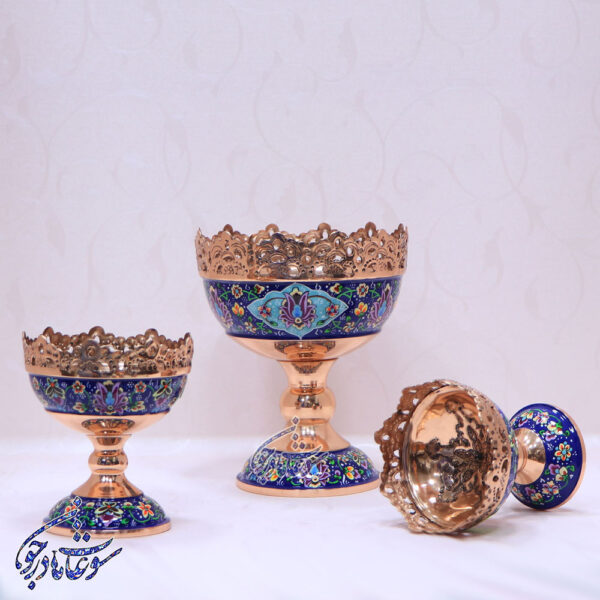 کاسه پایه دار مسی