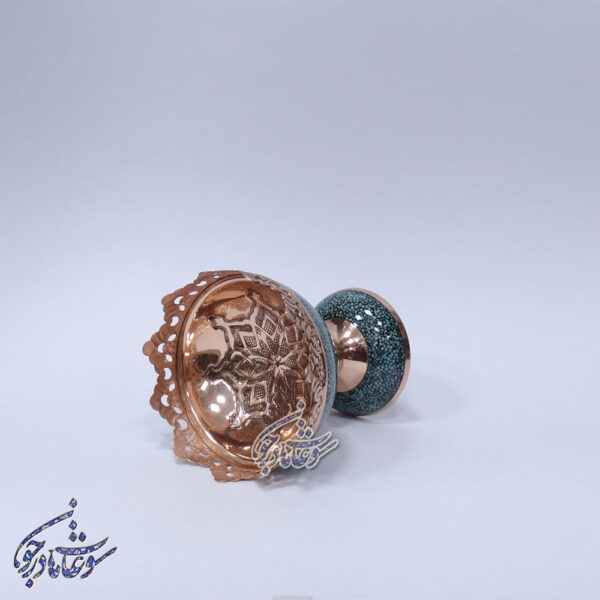 آجیلخوری فیروزه کوبی