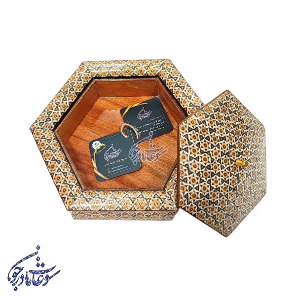 درون شکلات خوری خاتم متوسط