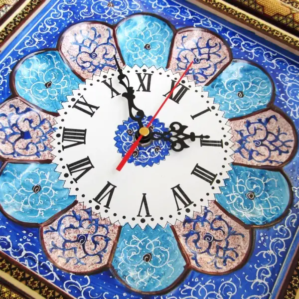 ساعت دیواری میناکاری با قاب خاتم کاری