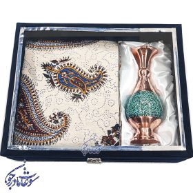 باکس هدیه گلدان سایز 20 و رومیزی قلمکار